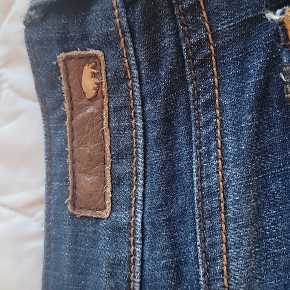 Buffalo Jeans Sz 28. Felow Mid Rise/ Stretch Flare. 29" Long, measures in Photo - Picture 6 of 13